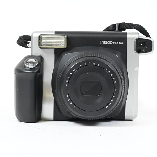 Fujifilm instax wide 300 - instax,