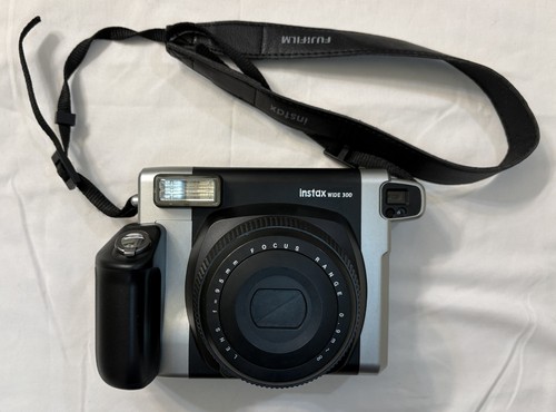 Fujifilm instax wide - fujifilm,